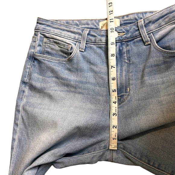 L'AGENCE Kendra High-Rise Crop Flare Jeans - Picture 13 of 13